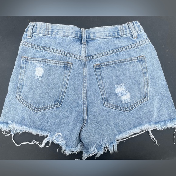 F21 shorts - Picture 2 of 3